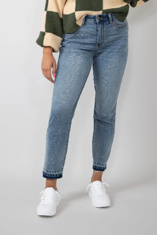 Judy Blue Mid Rise Boyfriend Jeans for Women | 88818-MD