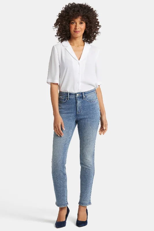 Sheri Slim Jeans In Petite - Indigo Stream