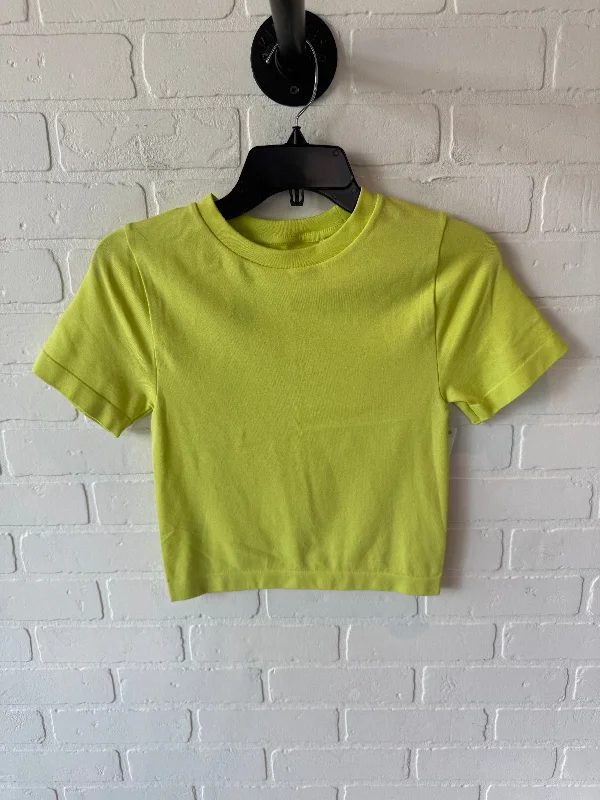 Top Short Sleeve By A New Day In Green, Size: S