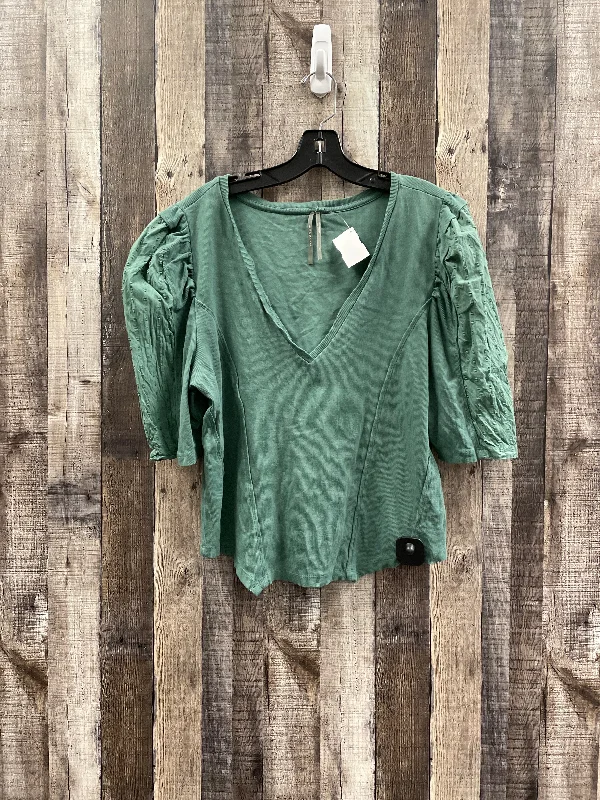 Top Short Sleeve By Anthropologie In Green, Size: Xl