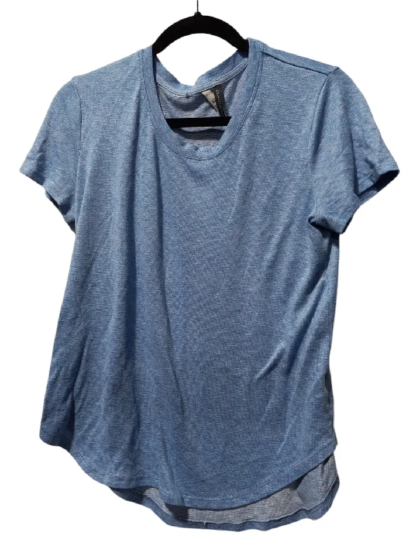 Top Short Sleeve By Jaclyn Smith In Blue, Size: M