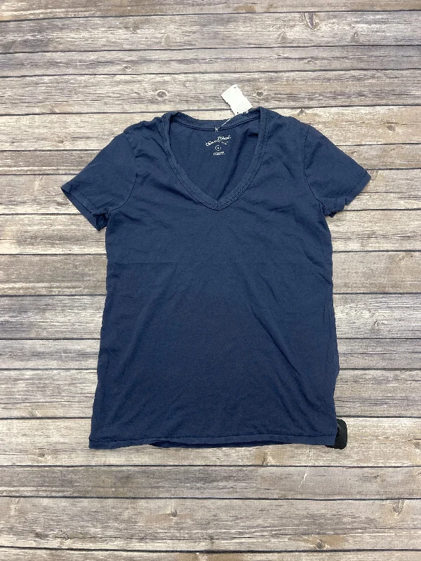 Top Short Sleeve By Universal Thread In Blue, Size: Xs